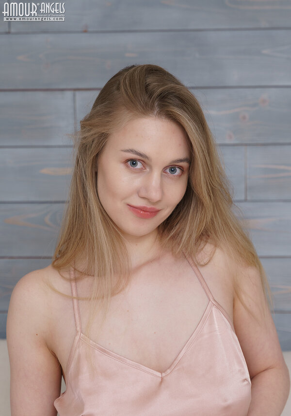 Ксения, 22